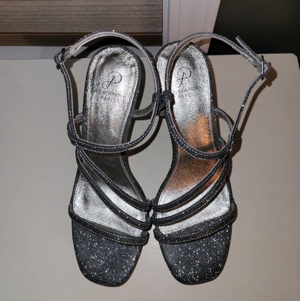 Dark gray gunmetal sparkle open toe heeled sandal Adrianna Papell size 8 - Picture 3 of 5